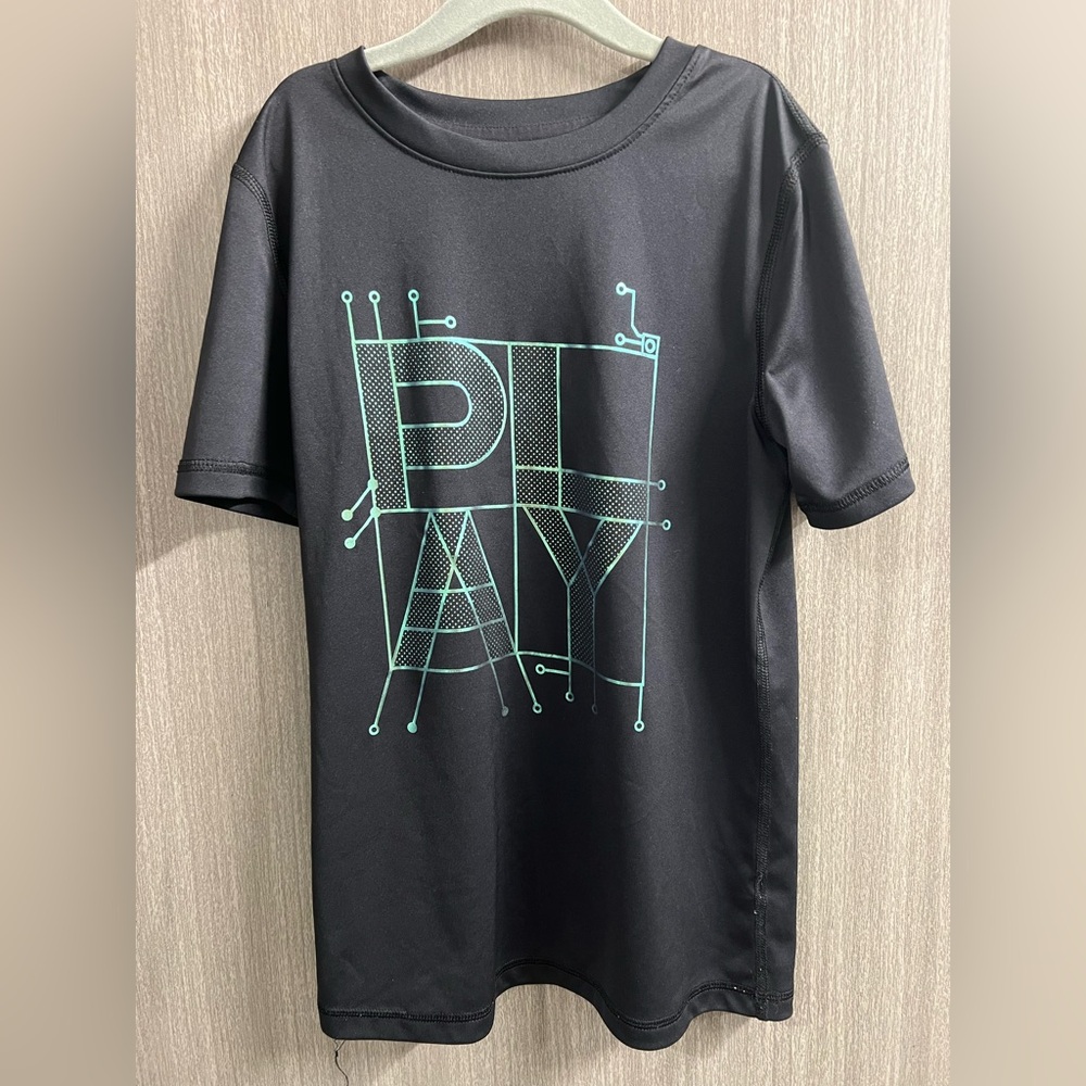 All In Motion Boy's Tee Size Medium 8/10